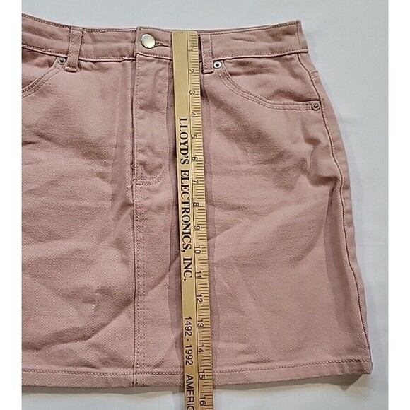 FOREVER 21 Denim Mini Skirt Women's Size Medium Light Pink Flat Front 5-Pocket - Picture 9 of 10